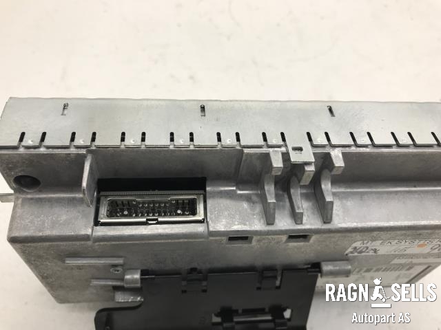 Bilstereo navigasjon skjerm til Audi A6 2008-2011 (Type III, Fase 2) (C6) (C6) (4F0919603B|78271966|)