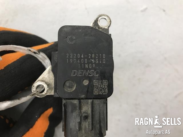 Luftmengde/luftmassemåler til Toyota Verso-S 2011-2015 (COMBI) (COMBI) (DENSO|2220428010|1974005310|)