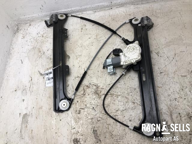 Ruteheis høyre foran til BMW 5-Serie 2003-2010 (E60/E61) (E60/E61) (6922268|)