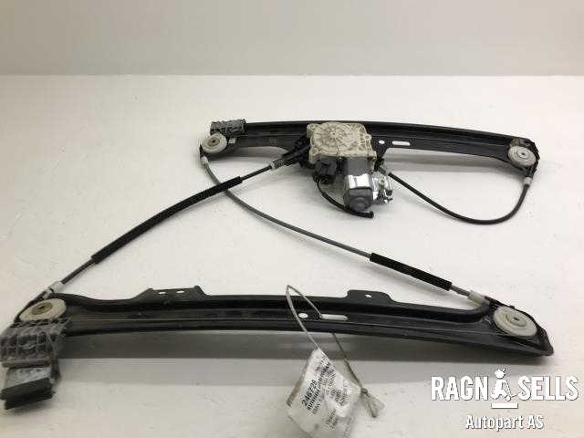 Ruteheis høyre foran til BMW 5-Serie 2003-2010 (E60/E61) (E60/E61) (6922268|)
