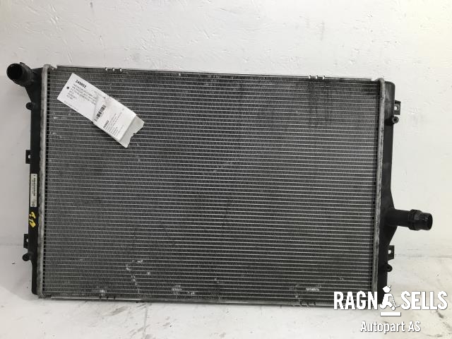 Radiator (automat gir) til VW Passat 2011-2015 (B7) (B7) (3C0121253AR|)