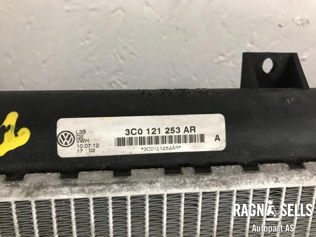 Radiator (automat gir) til VW Passat 2011-2015 (B7) (B7) (3C0121253AR|)