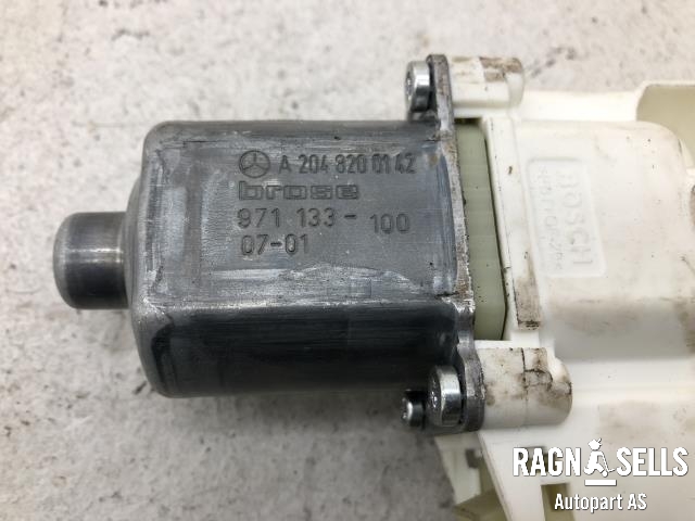 Ruteheis, kun motor, venstre foran til Mercedes C-Klasse 2007-2011 (Fase 1) (W204) (W204) (BOSCH|0130822441|A2048200142|)