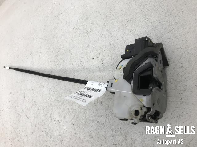Låsekasse høyre foran til Opel Insignia A 2009-2014 (13577984|)