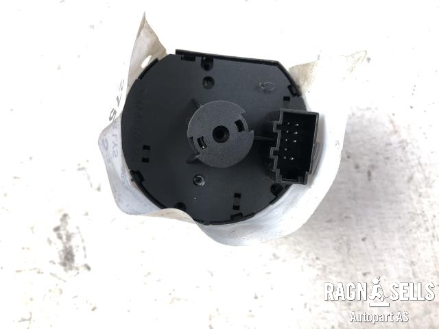 Bryter lys til VW Golf VII 2012-2017 (Fase 1) (5G0941431BD|)