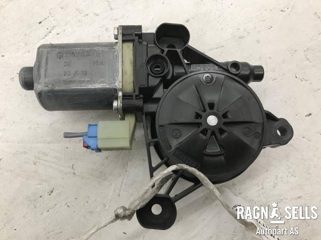 Ruteheis, kun motor, høyre foran til Audi A3 2012-2016 (Type III, Fase 1)  (5Q0959801B|0130822717|)