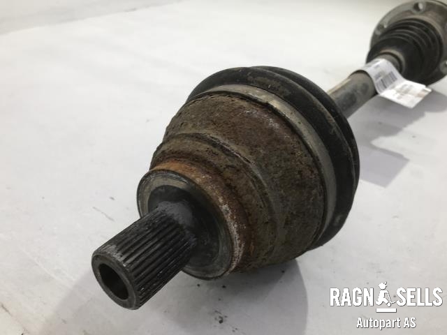 Drivaksel venstre foran, diesel/automat til Audi A3 2009-2012 (Type II, Fase 2) (1K0407271LF|)