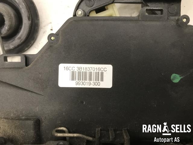 Låsekasse høyre foran til VW Transporter / Caravelle 2009-2015 (Fase 2) (T5) (T5) (3B1837016CC|)