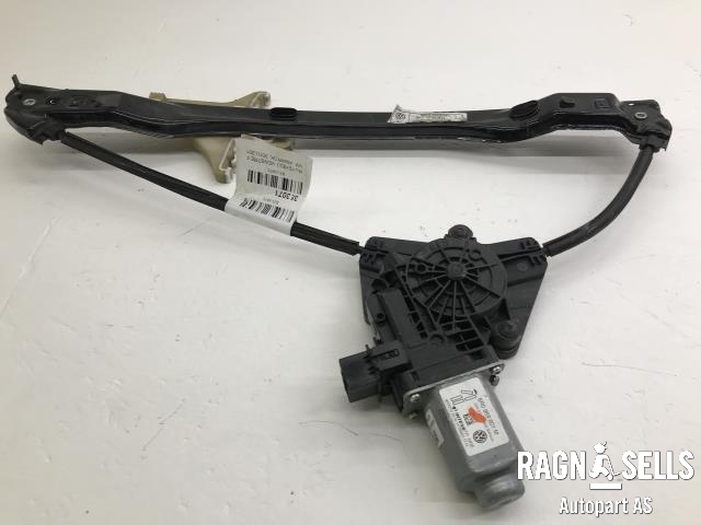 Ruteheis venstre foran til VW Amarok 2010-2016 (Type I, Fase 1)  (6R0959801M|)