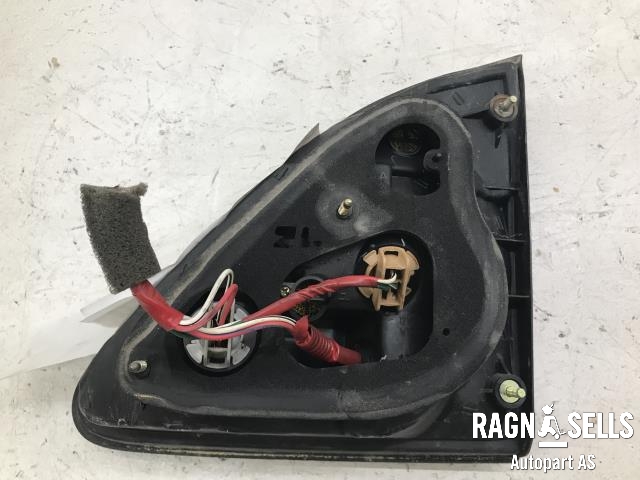 Baklykt venstre indre til Lexus RX 2000-2003 (Type I) (XU10) (XU10) (8159048040|)