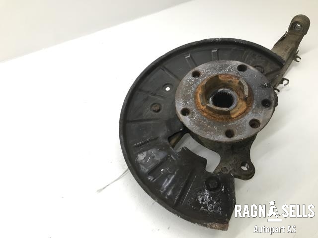 Hjulspindel høyre foran til Audi Q7 2010-2015 (Type I, Fase 2)  (7L8407258B|)