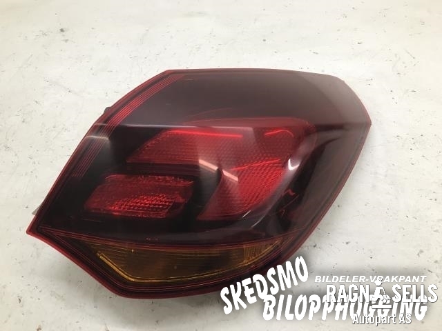Baklykt høyre ytre til Opel Astra J 2010-2015
