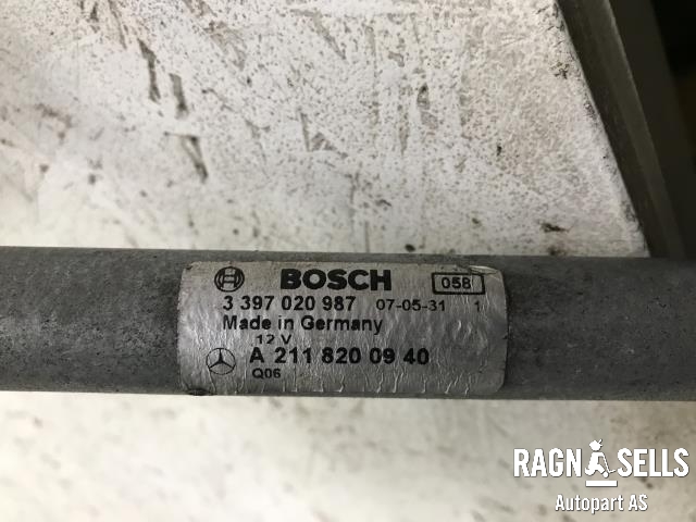Viskermotor frontrute komplett m/overføring til Mercedes E-Klasse 2006-2009 (Fase 2) (W211) (W211) (BOSCH|1397220565|0390241841|A2118200940)