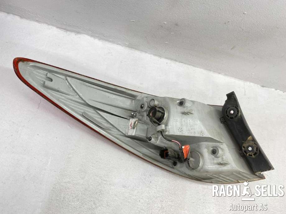 Baklykt høyre ytre til Hyundai Ix35 2010-2015 (92402 2S020|)