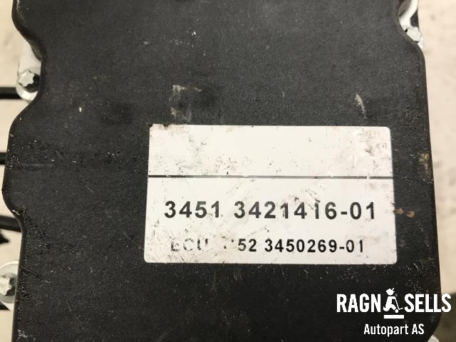 ABS sentral til BMW X3 2007-2010 (Fase 2) (E83) (E83) (34 51 3 450 270|3451342141601|)