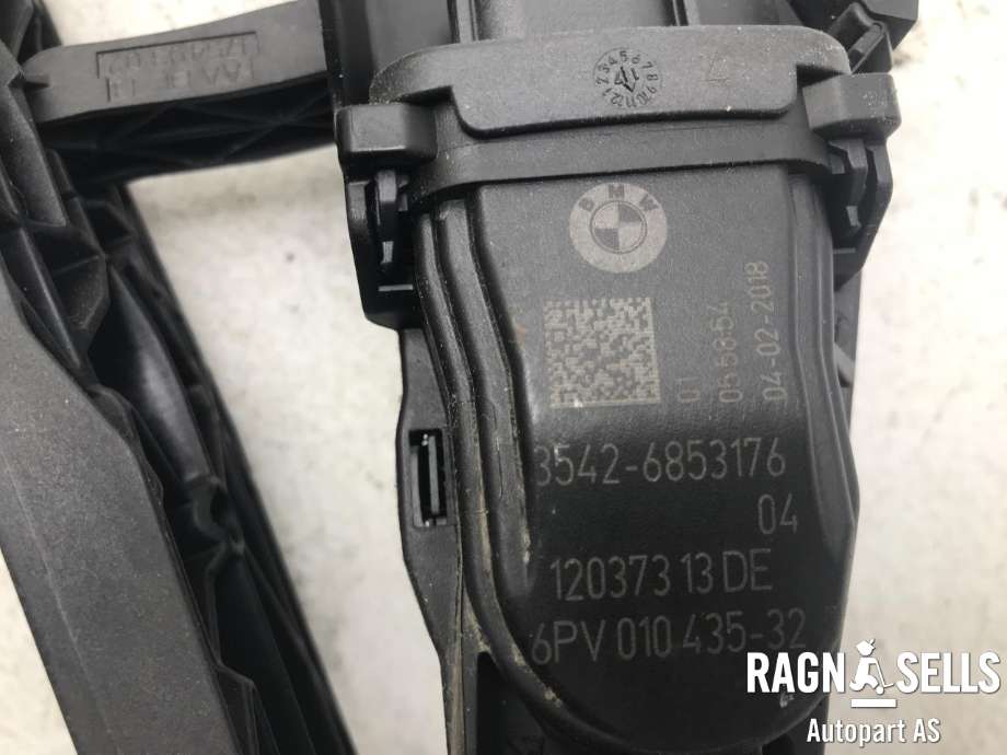 Pedal gass til BMW i3 2013-2022 (35 40 6 889 819|)