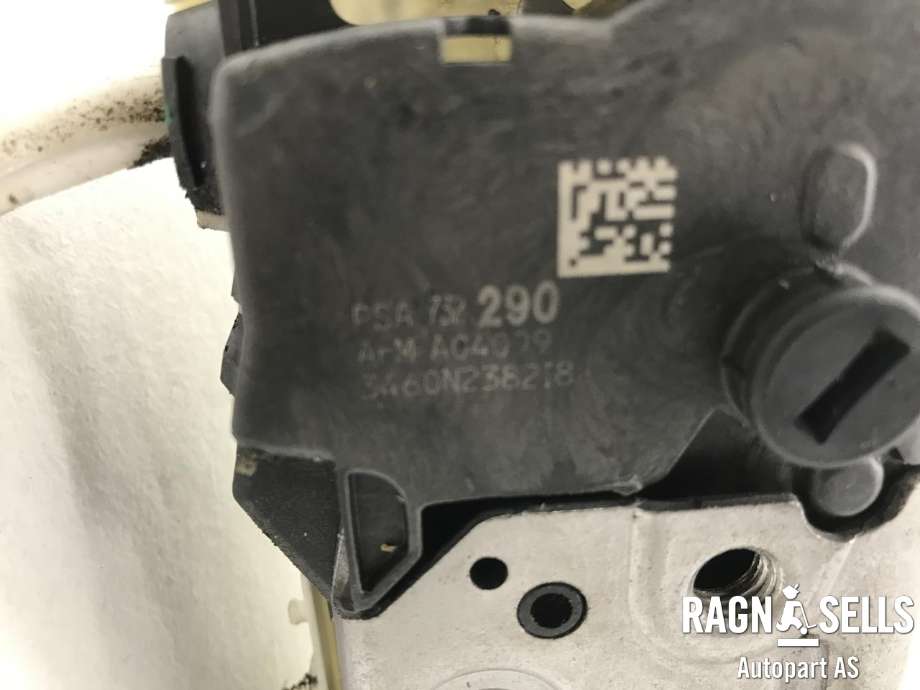 Låsekasse høyre foran til Peugeot 5008 2010-2017 (Type I)  (3460N238218|)