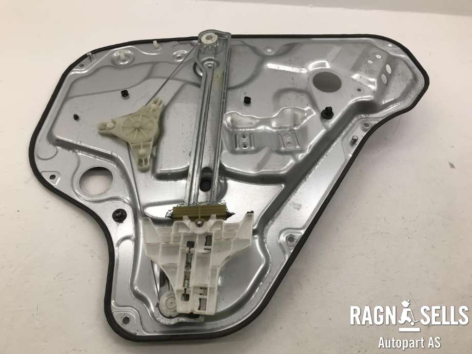 Ruteheis venstre bak til Hyundai i30 2007-2012 (Type I) (BOSCH|0130822544|)