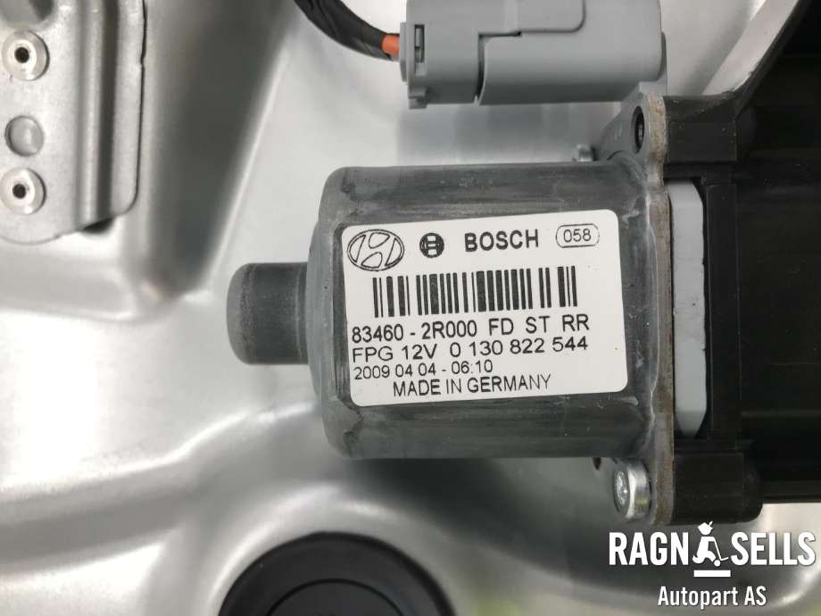 Ruteheis venstre bak til Hyundai i30 2007-2012 (Type I) (BOSCH|0130822544|)