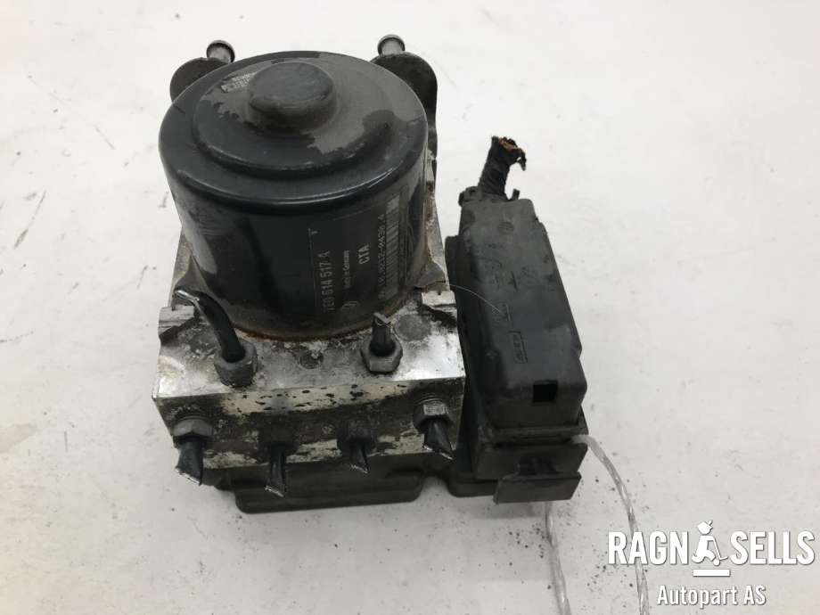 ABS sentral til VW Transporter / Caravelle 2009-2015 (Fase 2) (T5) (T5) (VW|7E0614517A|)