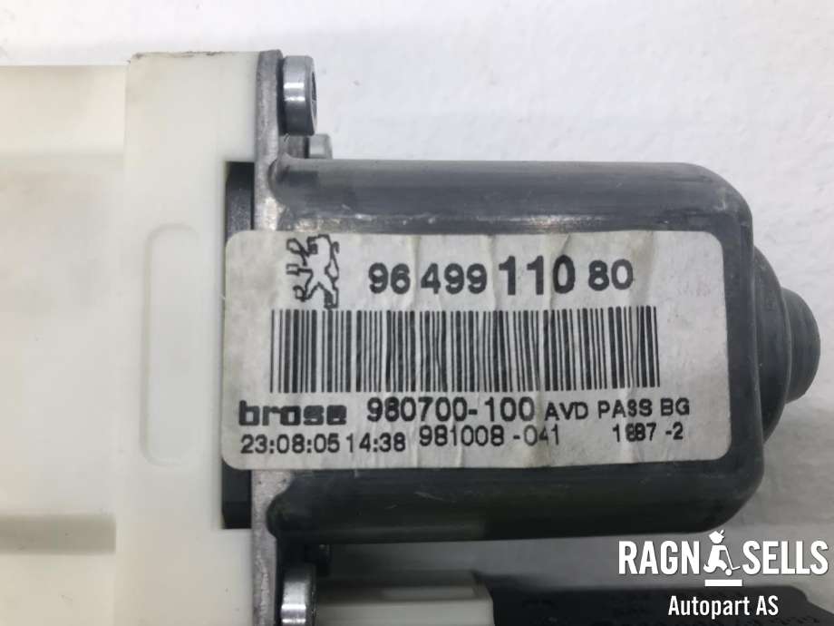 Ruteheis, kun motor, venstre foran til Peugeot 307 2005-2008 (Fase 2) (BROSE|9649911080|997831101|)