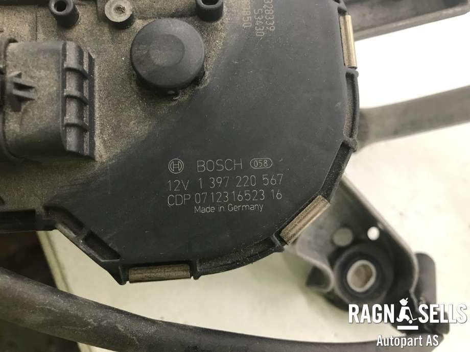 Viskermotor frontrute komplett m/overføring til Mercedes C-Klasse 2007-2011 (Fase 1) (W204) (W204) (BOSCH|A 204 820 10 40|)