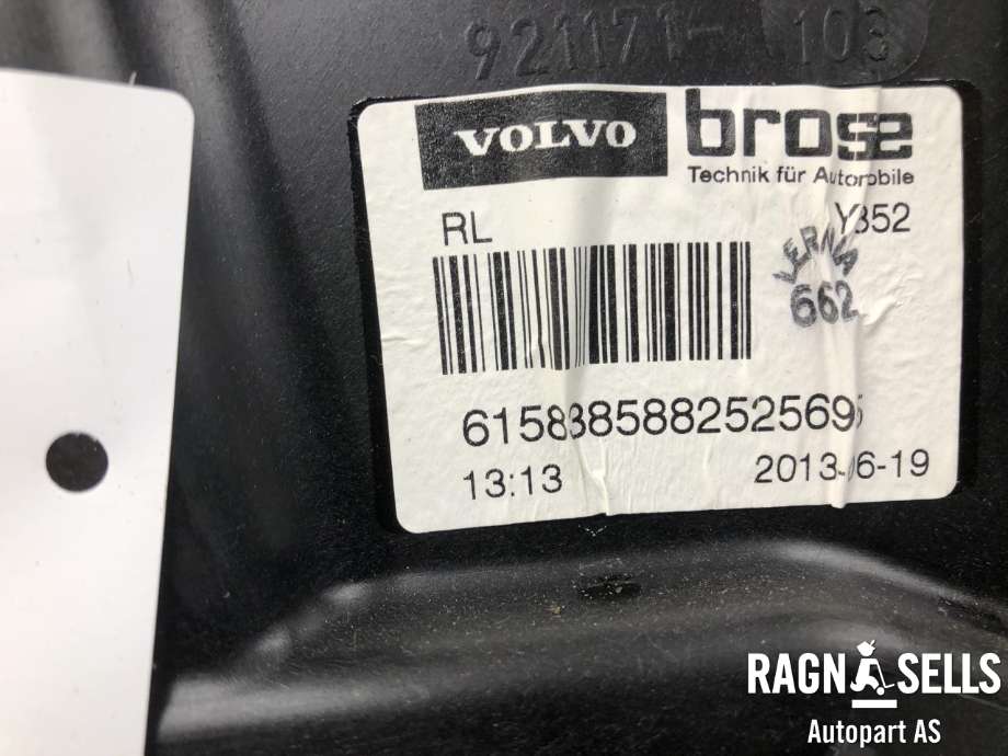 Ruteheis venstre bak til Volvo V60 2010-2013 (Type I, Fase 1)  (BROSE|6158385882525695|966264102|31343873)