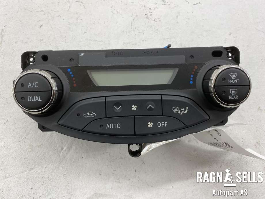 Varmeapparat betjening til Toyota Yaris 2012-2014 (Type III, Fase 1) (559000D340|)