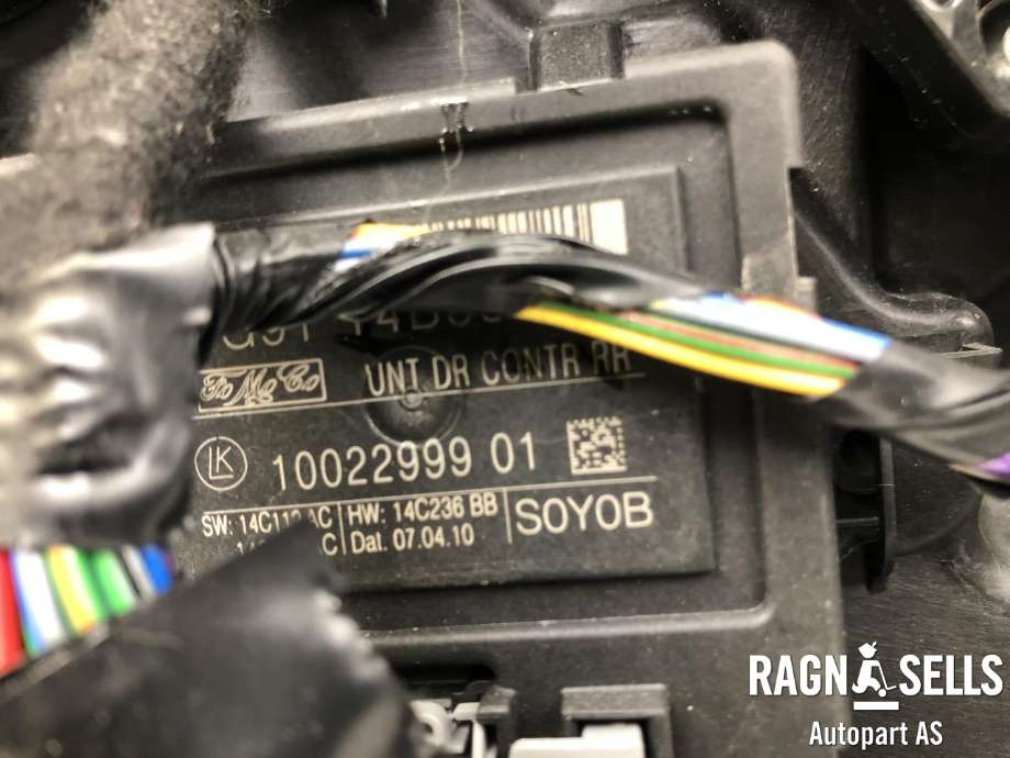 Ruteheis høyre bak til Volvo V70 2007-2013 (Type III, Fase 1) (BROSE|6024609582034796|100208966265101|1002299901)