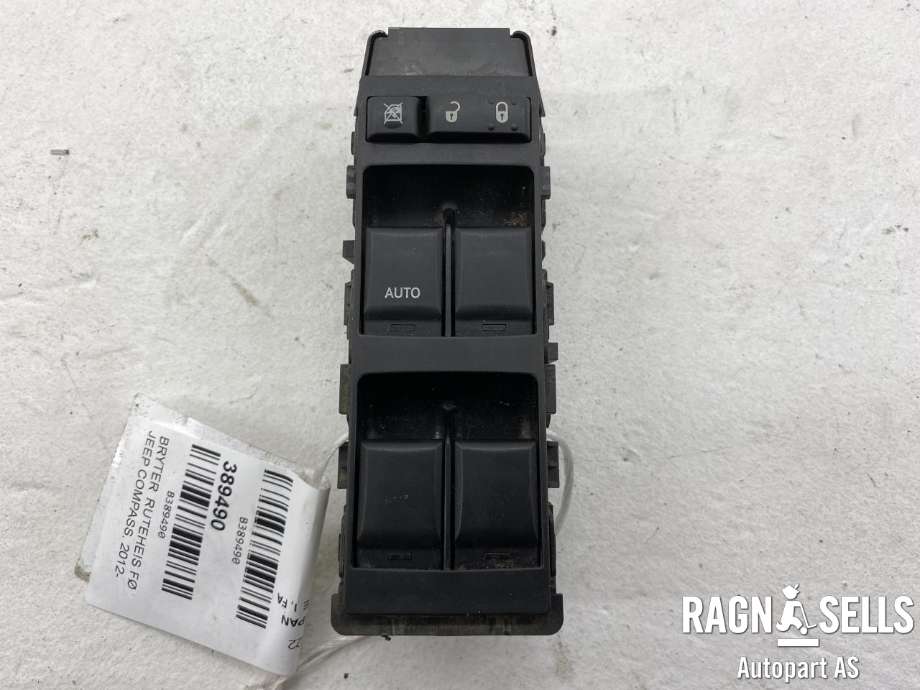Bryter ruteheis førerdørspanel til Jeep Compass, 2007-2009 (Type I, Fase 1)  (56040691AD)