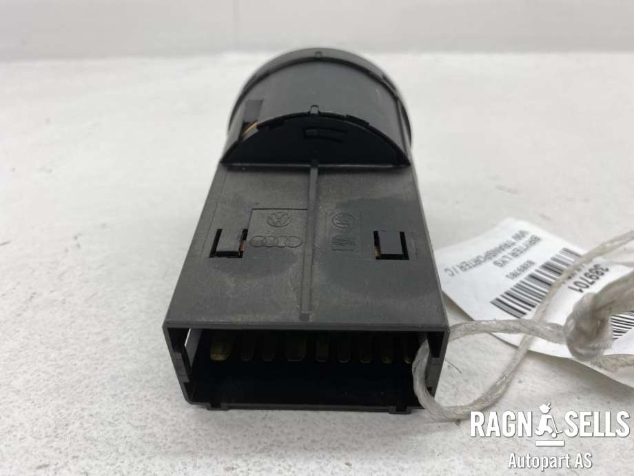 Bryter lys til VW Transporter / Caravelle 2003-2009 (Fase 1) (T5) (T5) (6Q0941531B|)