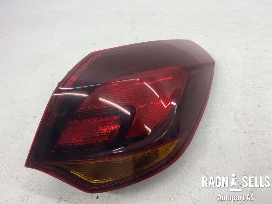 Baklykt høyre ytre til Opel Astra J, 2010-2015