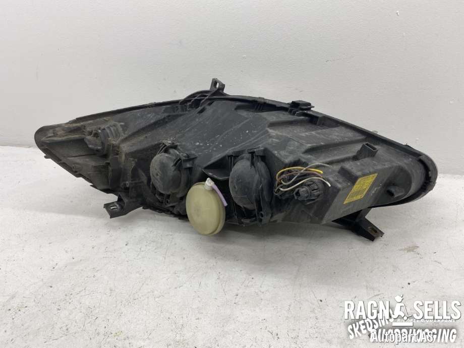 Frontlykt høyre halogen til Mercedes A-Klasse 2005-2012 (W169) (W169) (A1698200261|)