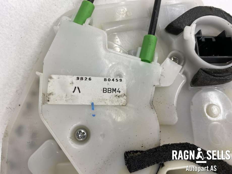 Låsekasse høyre foran til Mazda 3 2009-2013 (Type II)  (BBM458310A|)
