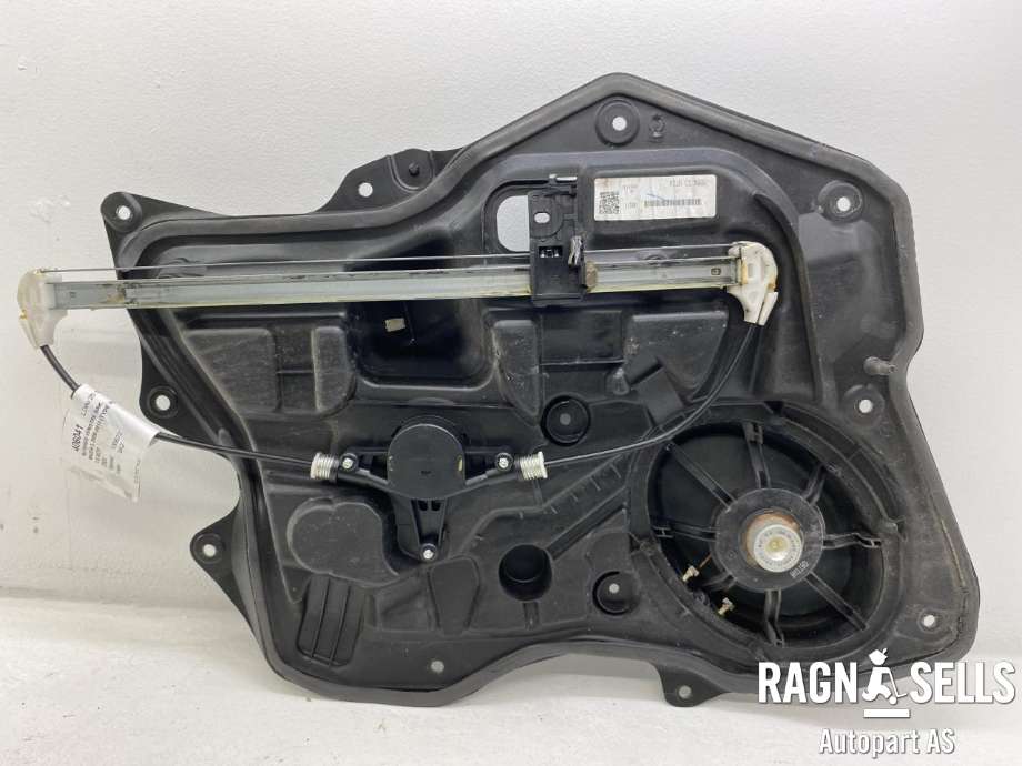 Ruteheis venstre bak til Mazda 3 2009-2013 (Type II)  (BBM47397XA | D6515958X|)