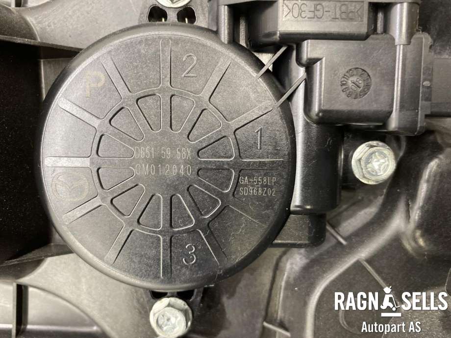 Ruteheis venstre bak til Mazda 3 2009-2013 (Type II)  (BBM47397XA | D6515958X|)