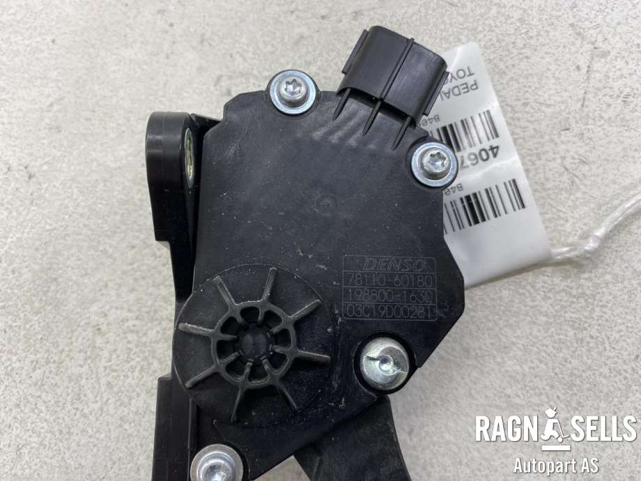 Pedal gass til Toyota Land Cruiser 150 2014-->> (Fase 2)  (DENSO|7811060180|1988001630|)