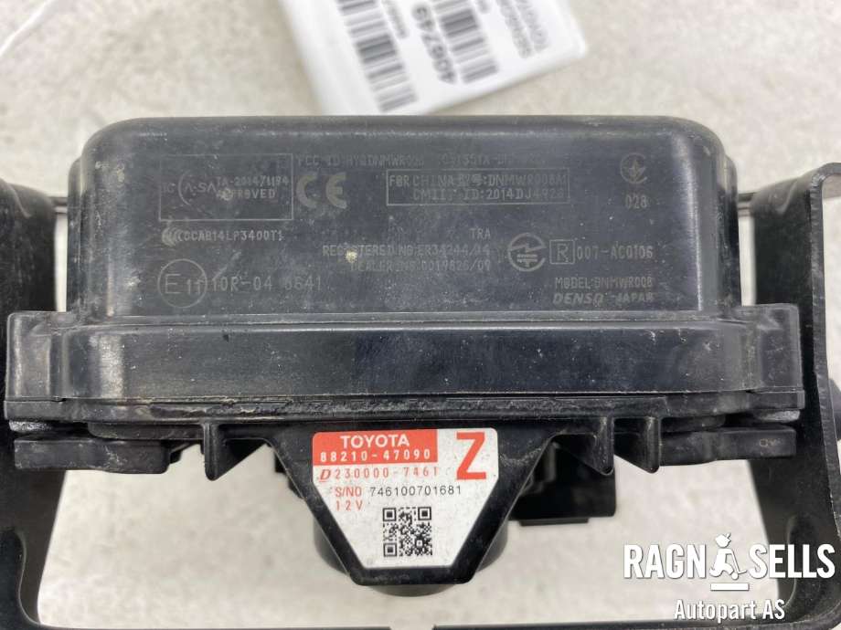 Sensor radar til Toyota Land Cruiser 150 2014-->> (Fase 2) (8821047090|2300007461|)