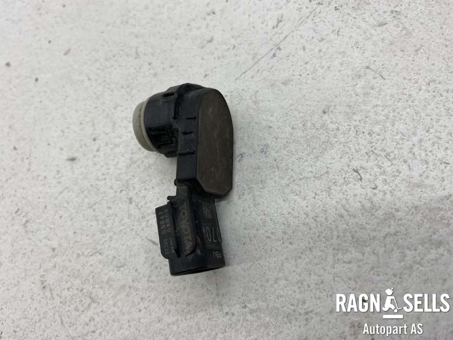 Parkeringssensor foran til Toyota Land Cruiser 150 2014-->> (Fase 2) (DENSO|6006049650|9BU070E|)