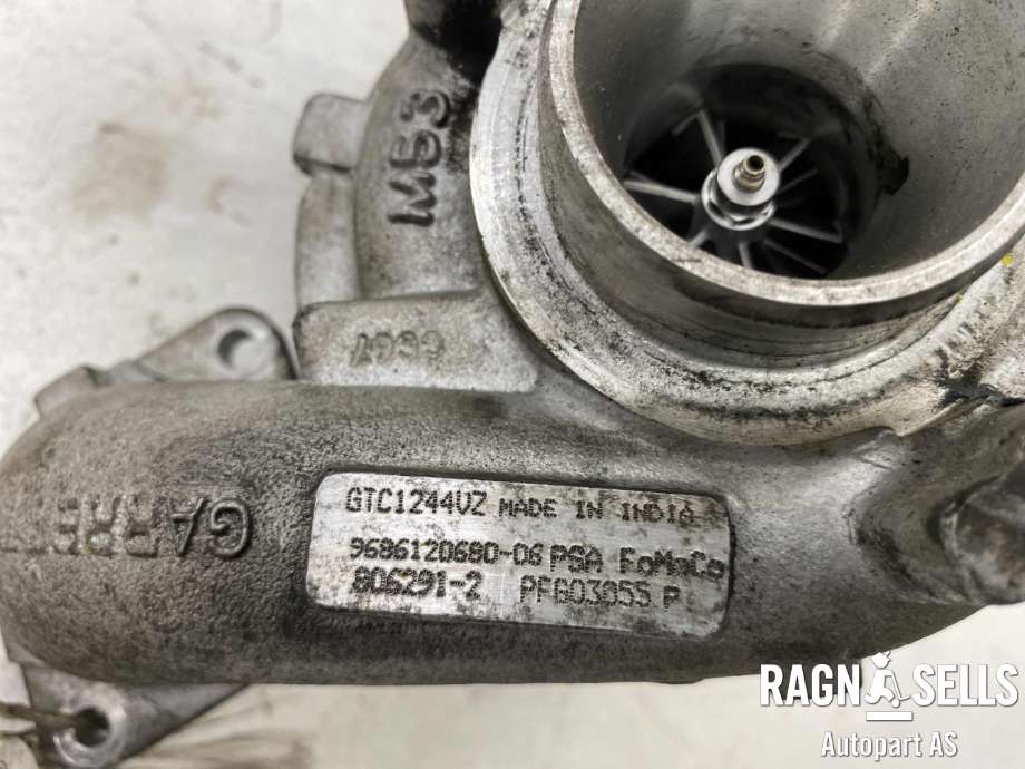 Turbo til Volvo V60 2010-2013 (Type I, Fase 1)  (36010147 | 36001457 | 31836499|31319528 | 9686120680 | 0375P8 | 0375P7|AV6Q6K682AA | REAV6J6K682AA | 6V6Q6K682AA)