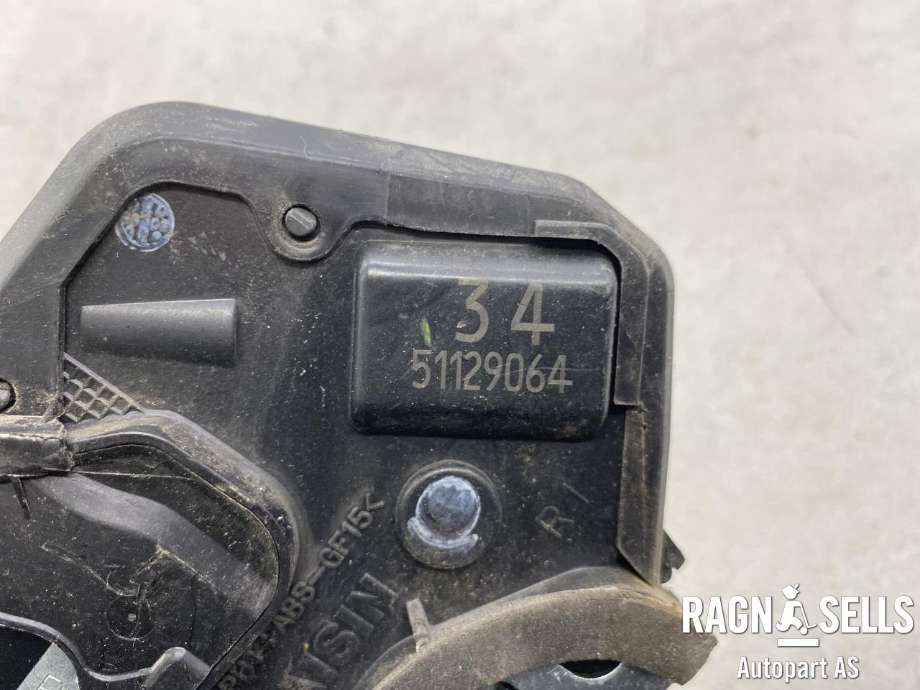 Låsekasse høyre bak til Suzuki Grand Vitara 2005-2015 (Type III) (51129064 | 8231065J11|)