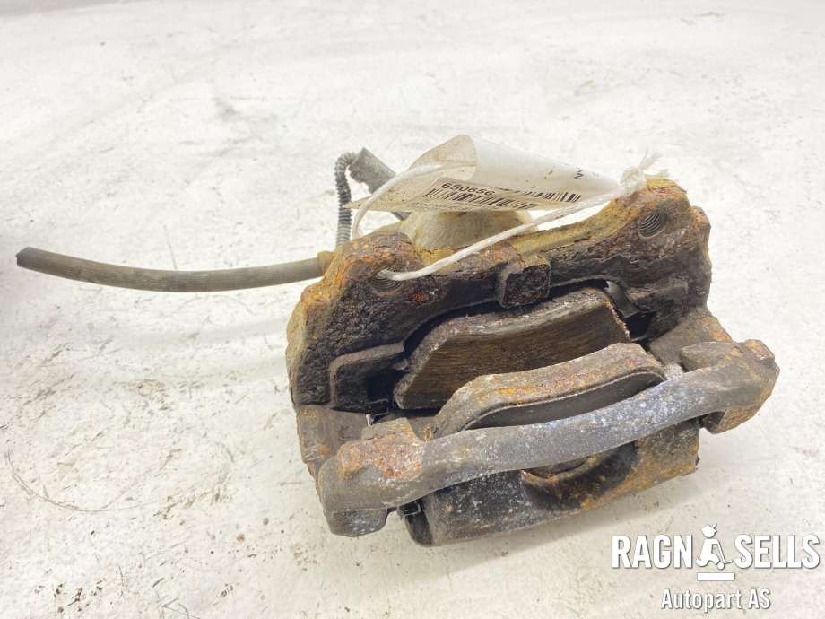 Bremsecaliper venstre foran til Peugeot Bipper 2014-->> (1651757280|)