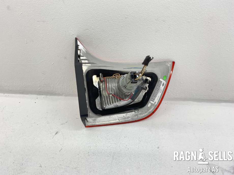 Baklykt høyre indre til BMW X6 2008-2014 (E71/E72) (E71/E72) (22421002|717998814|)