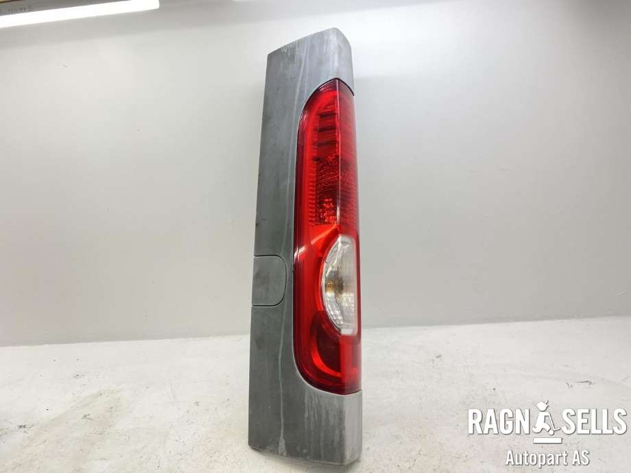 Baklykt venstre til Nissan Primastar 2006-2014 (265A60119R|)