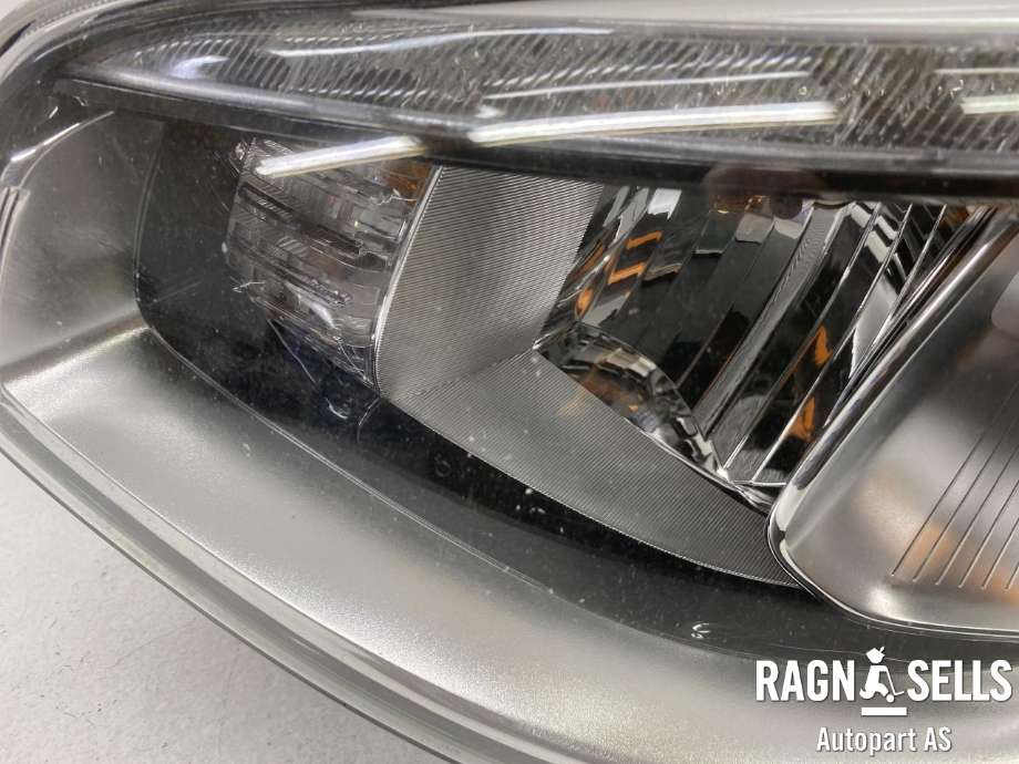 Frontlykt venstre halogen til Kia Soul 2014-2019 (Type II) (92101B2040|)