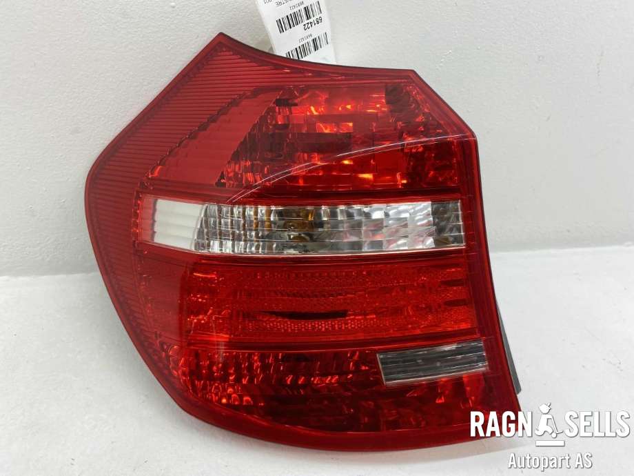 Baklykt venstre til BMW 1-Serie 2004-2011 (E81/E82/E87/E88) (E81/E82/E87/E88) (716435506|)