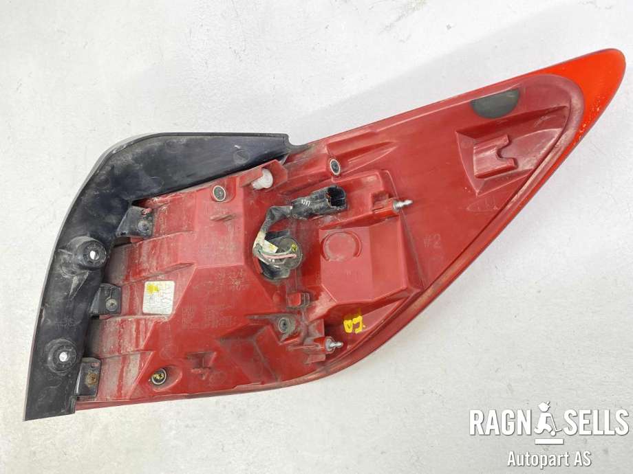 Baklykt venstre ytre til Kia Sportage 2010-2016 (Type III) (924103W010|)