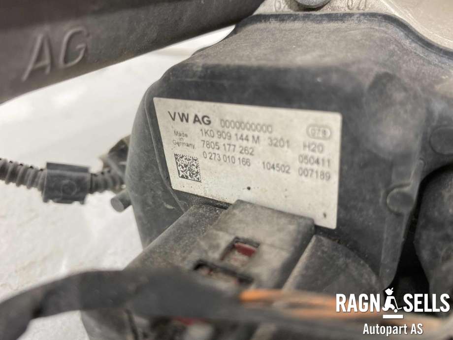 Tannstang elektrisk til Škoda Yeti 2009-2013 (Fase 1)  (1K1 423 055 M|)