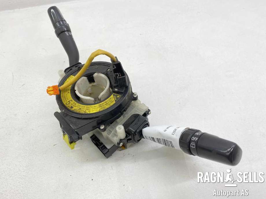 Bryter combi til Toyota Hiace 2007-2012 (Fase 3) (843102F590|)