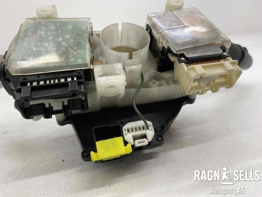 Bryter combi til Toyota Hiace 2007-2012 (Fase 3) (843102F590|)